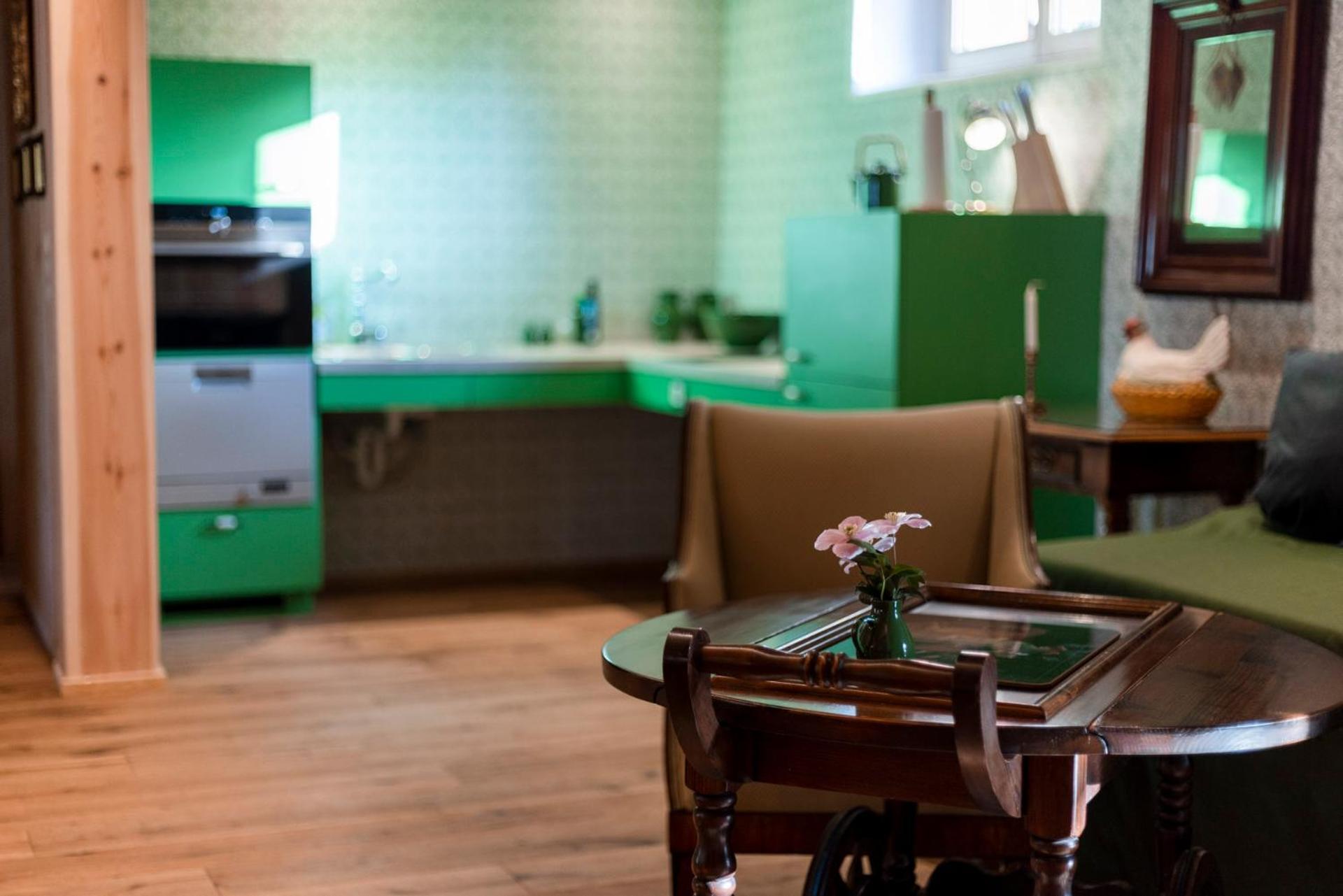 Haus Himmelfahrt Villa โซปราบอลซาโน ภายนอก รูปภาพ
