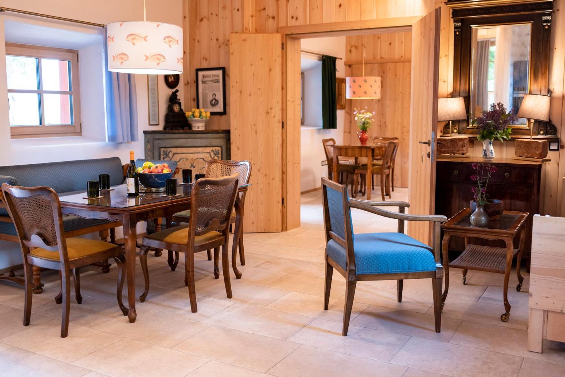Haus Himmelfahrt Villa โซปราบอลซาโน ภายนอก รูปภาพ